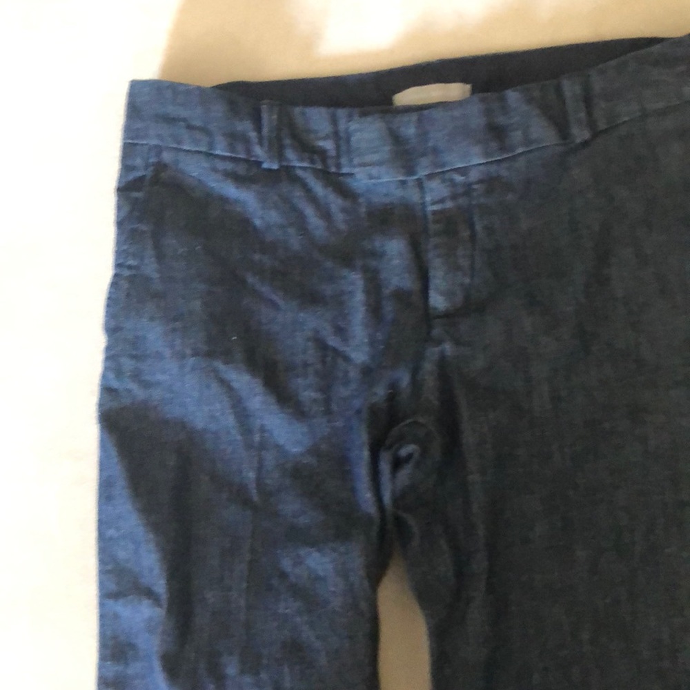 Banana Republic Dark Denim Capri trousers